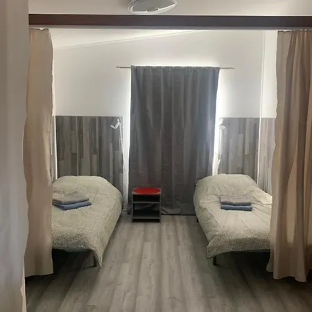 Arvisura Vendeghazak Family Friendly Transit Apartments Zsombo Exterior photo