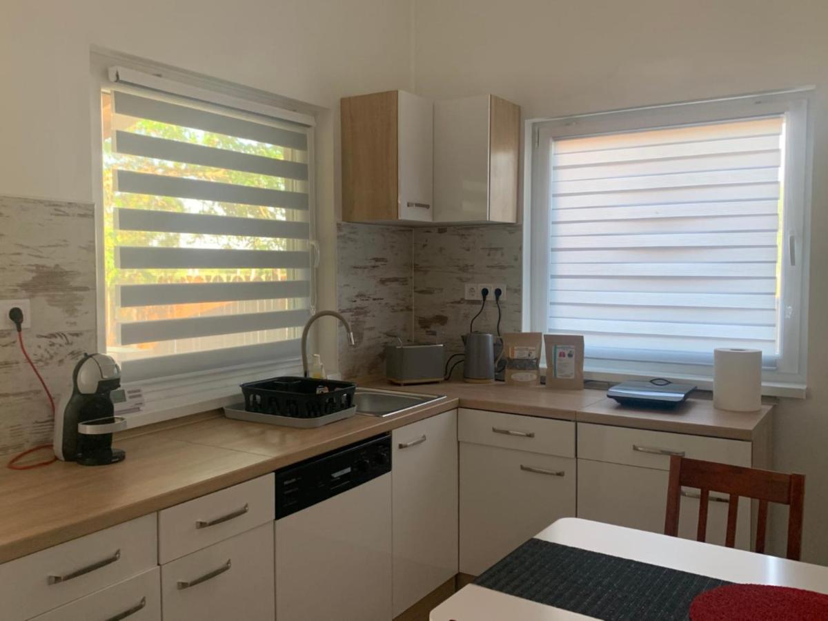 Apartment Arvisura Vendeghazak Family Friendly Transit
