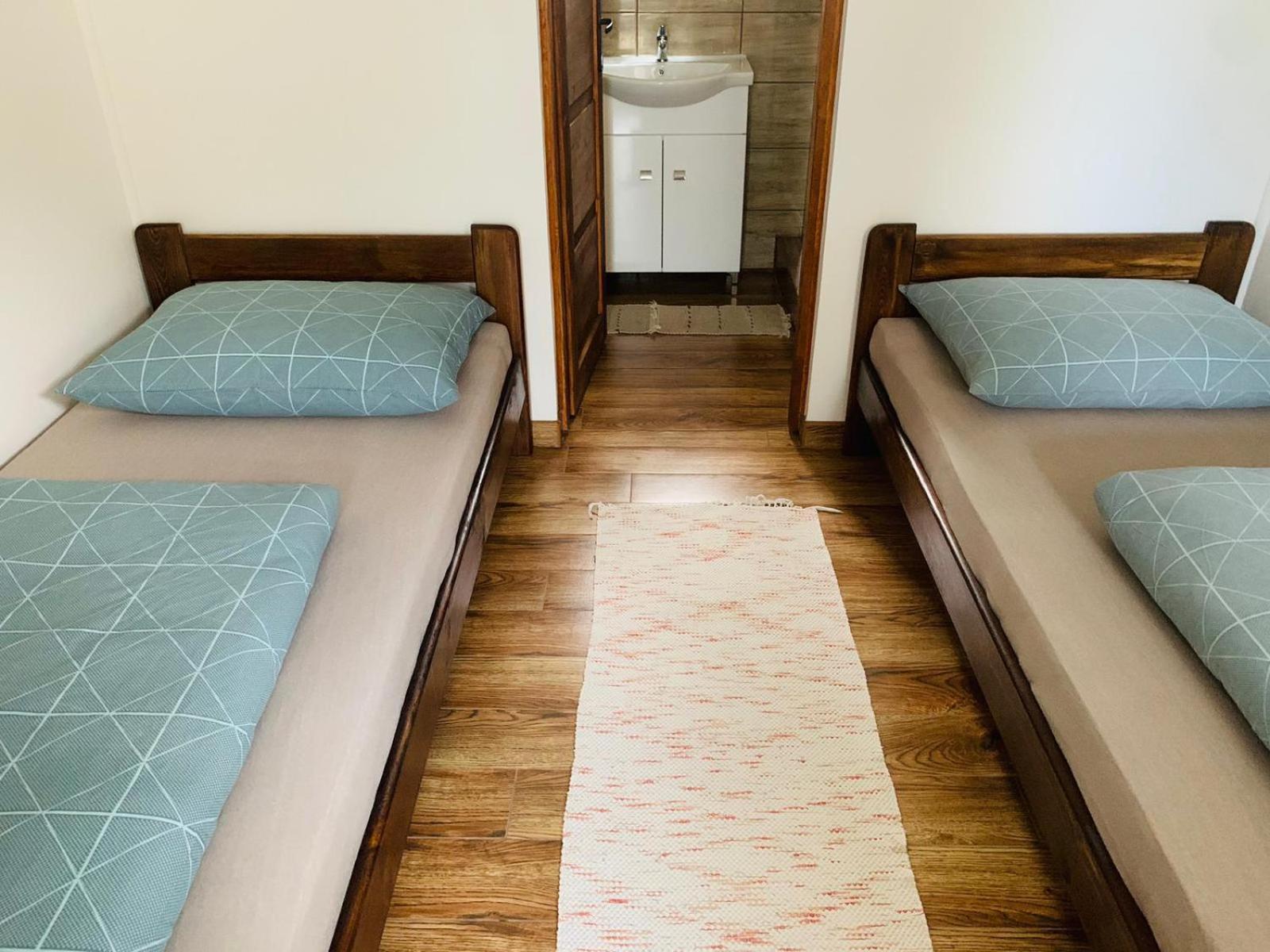 Apartment Arvisura Vendeghazak Family Friendly Transit Zsombo
