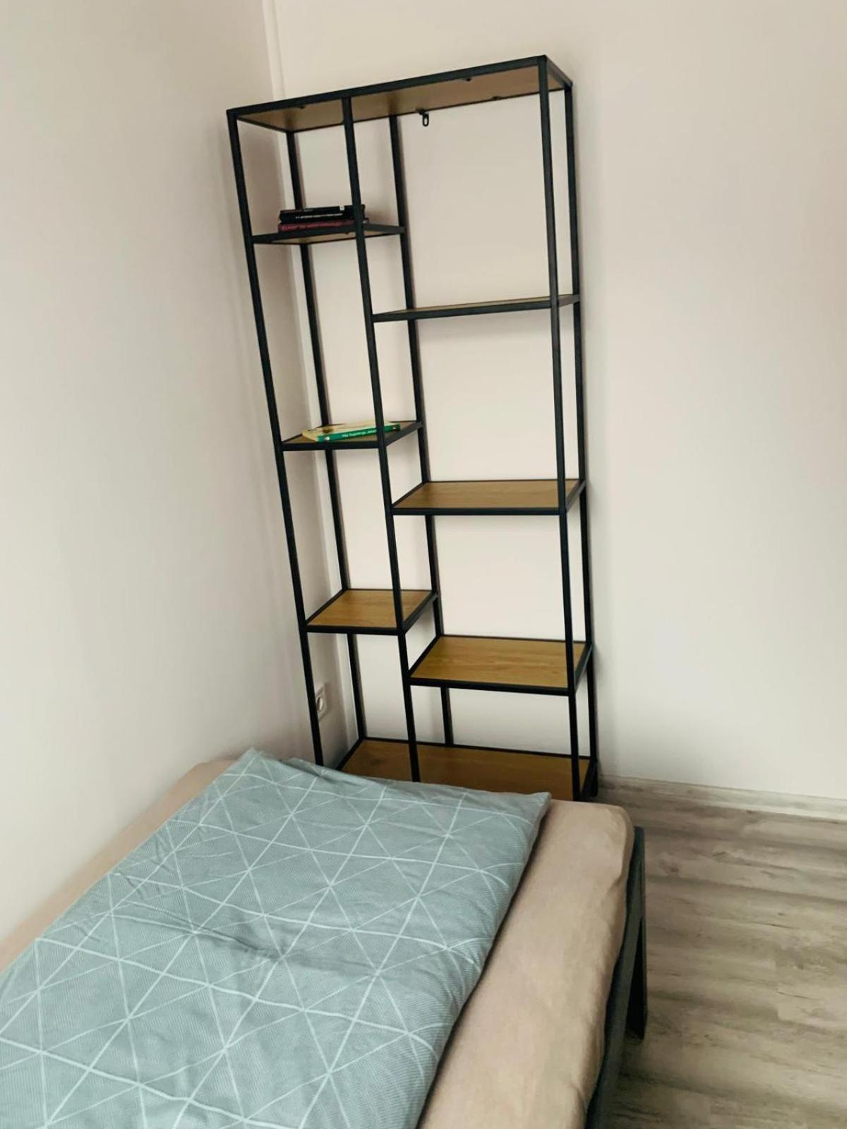 Arvisura Vendeghazak Family Friendly Transit Apartment Zsombo